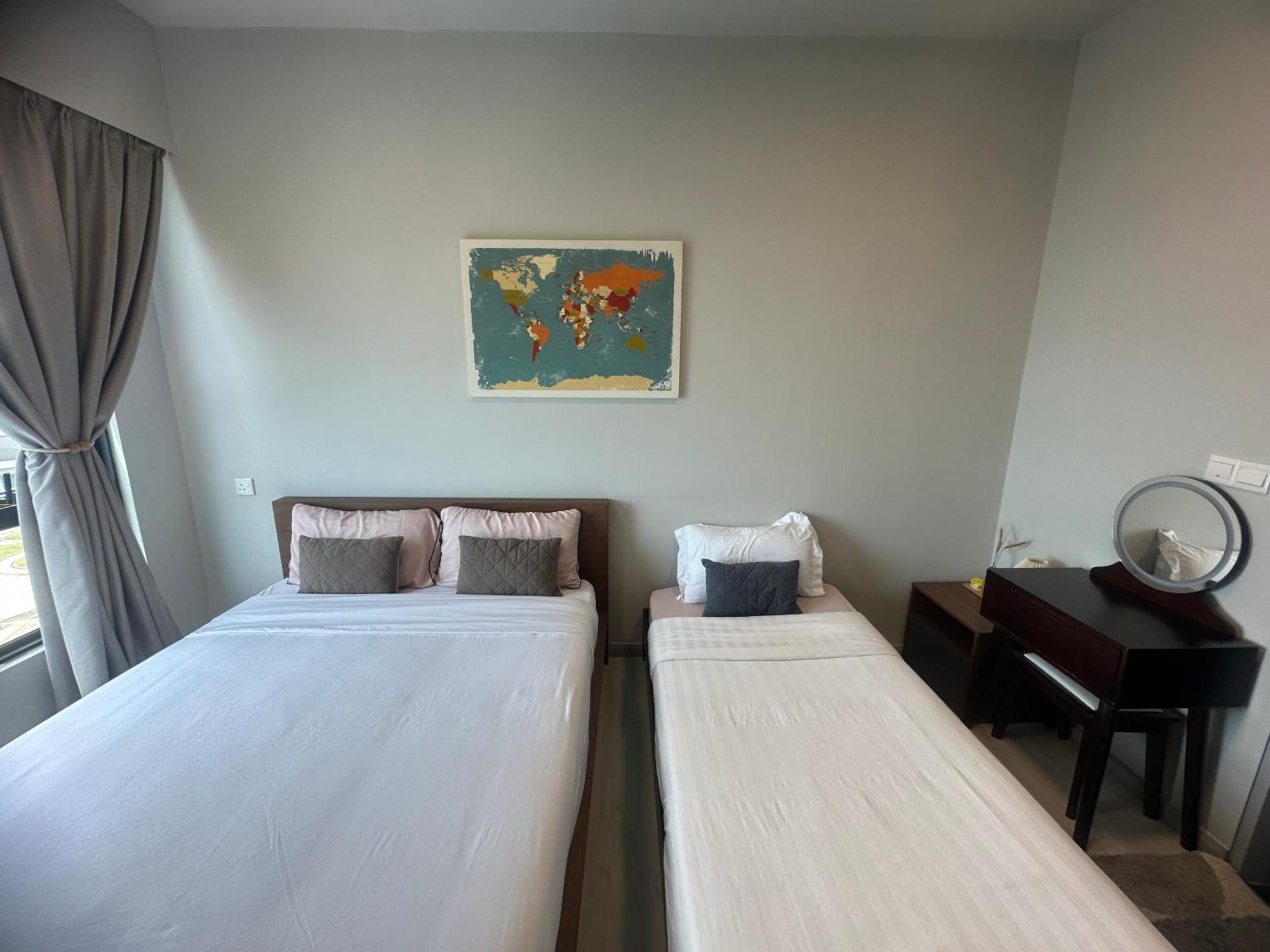 Jesselton Quay - Suite 1 By Staycation Suites Kk Kota Kinabalu Exteriör bild